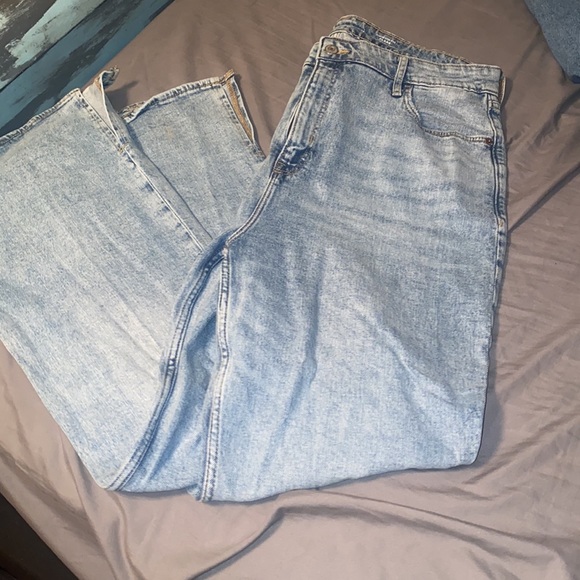 Old Navy, Higher High Rise flares, size 16, Never wore/brand new - Picture 3 of 4